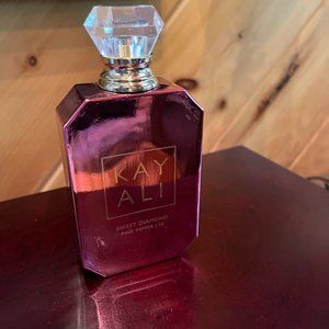 Kayali Sweet Diamond Pink Pepper 25 EDP 3.4 oz